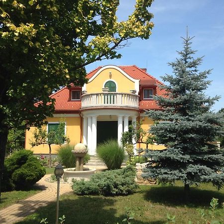 Siofok Villa Pokoj fotografie