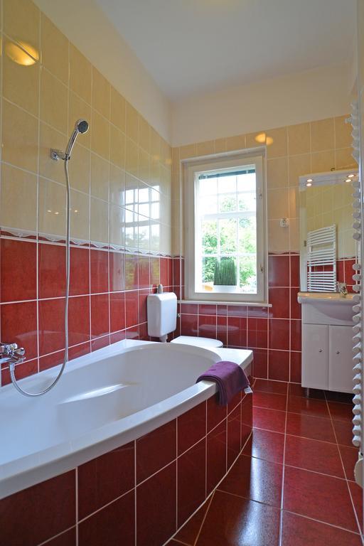 Siofok Villa Pokoj fotografie